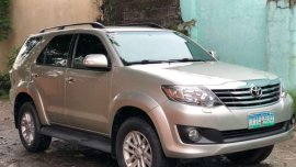 For sale my 2012 Toyota Fortuner  gas