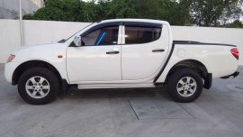 Mitsubishi Strada 2007 manual diesel for sale 