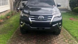 2016 TOYOTA Fortuner V FOR SALE