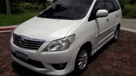 2012 Toyota Innova G White For Sale 