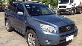 2008 TOYOTA RAV 4 - automatic transmission . very FRESH