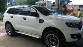 Ford Everest 2016 White For Sale 