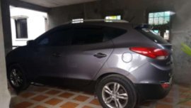 2010 Hyundai Tucson Gray SUV For Sale 