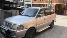 2002 Toyota Revo Glxi AT FOR SALE