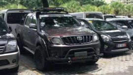 SELLING 2005 TOYOTA Hilux Diesel sale swap