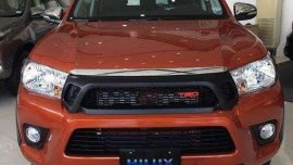 NEW TOYOTA HILUX 4X2 E M/T 2018