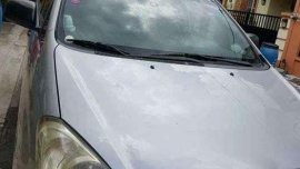 Rush Sale! TOYOTA Innova E 2010