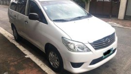 2013 Toyota Innova E FOR SALE