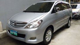 2010 Toyota Innova G Silver For Sale 