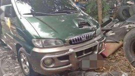 HYUNDAI Starex 2000 matic diesel