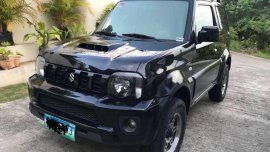 SELLING Suzuki Jimny 2013