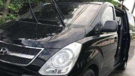 2010 Hyundai Grand Starex GL FOR SALE