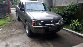 SELLING Nissan Frontier 2003mdl