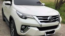 2018 Toyota Fortuner V top of the line FOR SALE