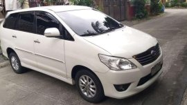 Toyota Innova v model 2012 FOR SALE