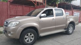 2011 Toyota Hilux 3.0L A/T Beige For Sale 