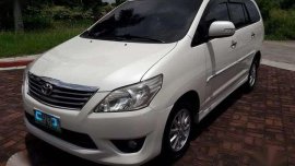 2012 Toyota Innova G White FOR SALE