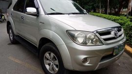 Toyota Fortuner 2.7 G gasoline 2006 FOR SALE