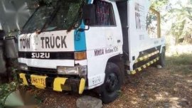 For sale Isuzu Nkr tow truck