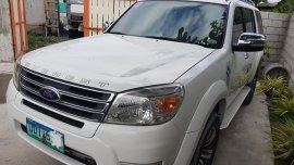Ford Everest 2012 Year White For Sale 