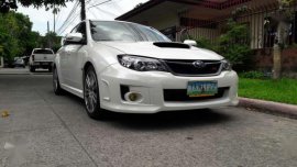 Selling a Subaru Wrx sti 2011 model 
