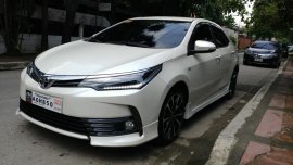 2018 Toyota Corolla Altis 2.0V White Pearl For Sale 