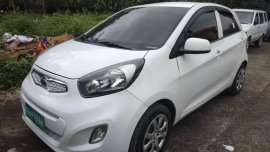 Kia Picanto EX 2012 top of the line (manual) rush