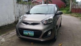 Selling Kia Picanto 2012 Lady owned