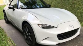2015 Mazda Miata MX-5 Like brand new!