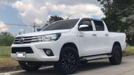 2017 TOYOTA Hilux 4x2 Manual FOR SALE