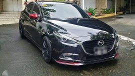 2018 Mazda Hatchback 2.0L i-stop Top of the Line