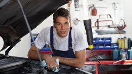 Does a small engine mean fuel efficiency?