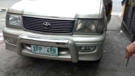 Toyota Revo 2002 VX 200 model automatic gas 