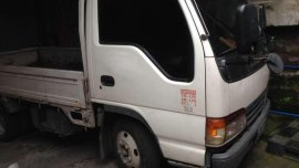 SELLING Isuzu Elf 10ft 4jg2 engine