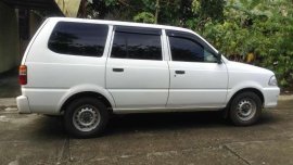 Toyota Revo DLX Diesel 2004 FOR SALE