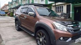 Isuzu Mu-X 2015 for sale