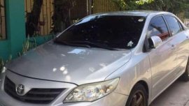 SELLING Toyota Corolla Altis 2011
