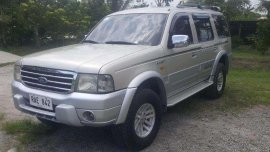 Ford Everest XLT 4x4 2004 FOR SALE