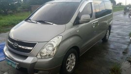 SELLING 2013 HYUNDai Grand Starex