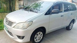 TOYOTA INNOVA J 2013 LADY - OWNED