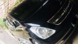 SELLING HYUNDAI Grand Starex vgt gold 2013 