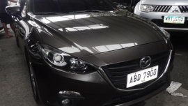 Almost brand new Mazda 626 2015