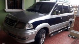 Toyota Revo vx200 automatic top of the line 2004