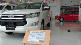 Toyota Innova 2018 Gasoline Automatic White