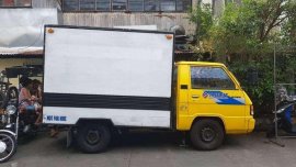 Mitsubishi L300 Van Aluminum Van 2005