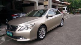 SELLING Toyota Camry 2.5G 2013 model