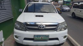 Toyota Fortuner V 2007 4x4 Automatic FOR SALE
