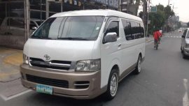2005 Toyota Hiace Grandia GL Manual Transmission