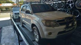 Toyota Fortuner Automatic 2.7 vvti 2006 sale or swap