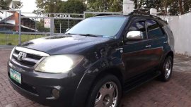 2006 Toyota Fortuner loaded FOR SALE